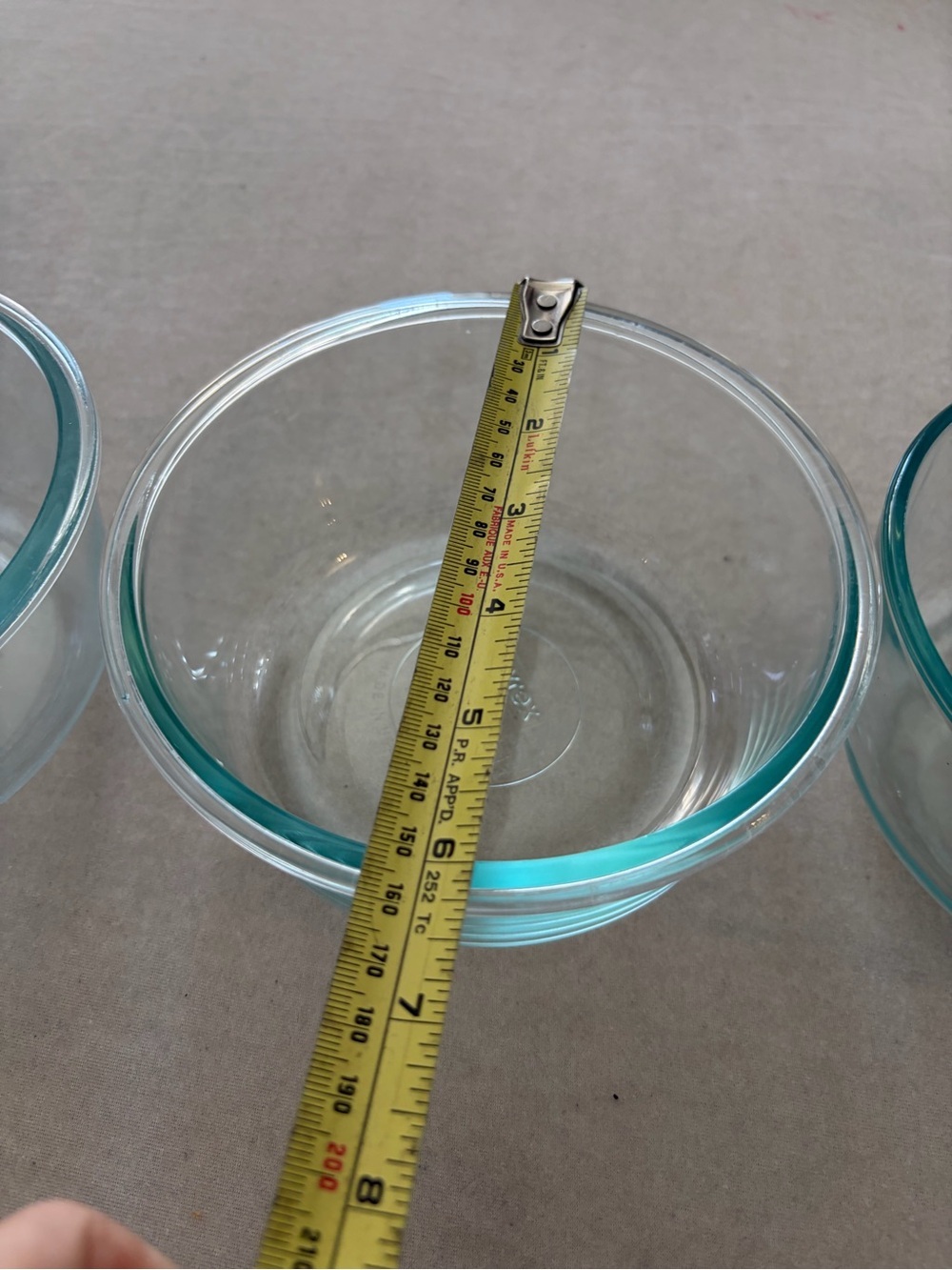 Pyrex Clear Glass Prep Bowls with Aqua Tint set of 3 - Picture 4 of 10
